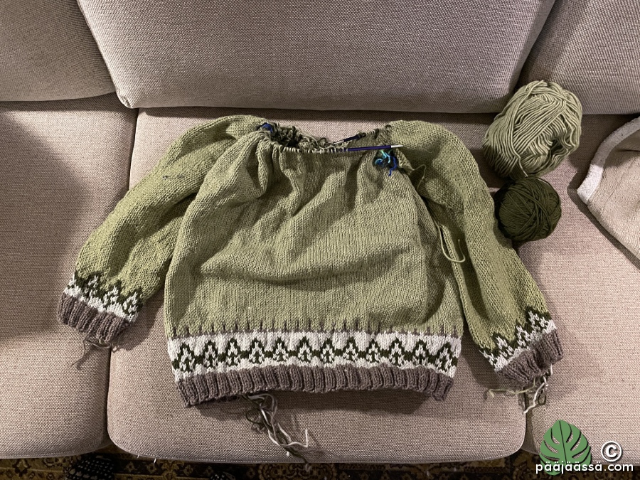 keskeneräinen villapaita