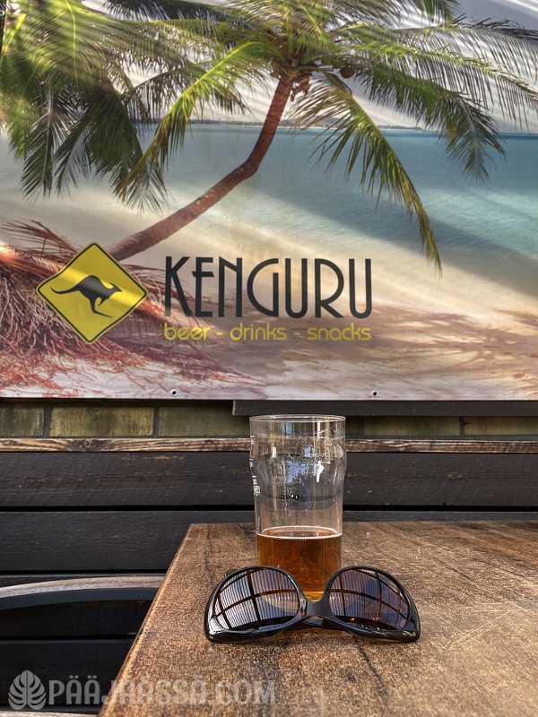 KJengurun kesäterassi