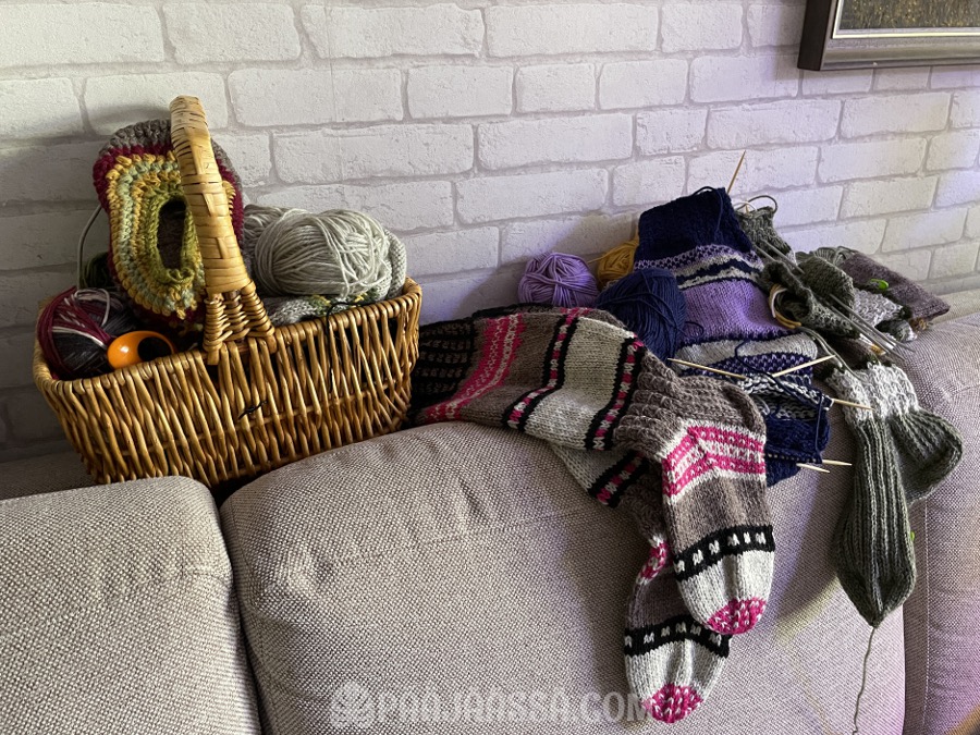 Lokakuussa neuloosi voimistuu