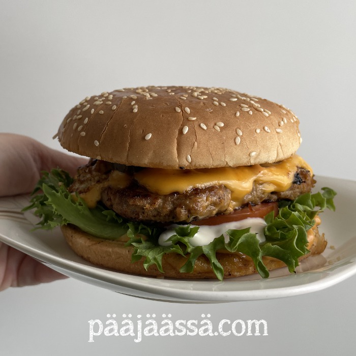 Minnan tekemä hampurilainen